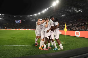 Read more about the article Viktoria Plzen yang tak terkalahkan raih kemenangan gemilang atas Roma di Liga Europa