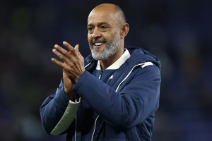 Read more about the article Nuno meminta para penggemar West Ham untuk mendukung tim di tengah kerusuhan